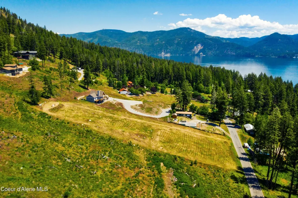Lt 1 Blk 3 Moose Track / E Cape Horn Road Bayview ID 83803