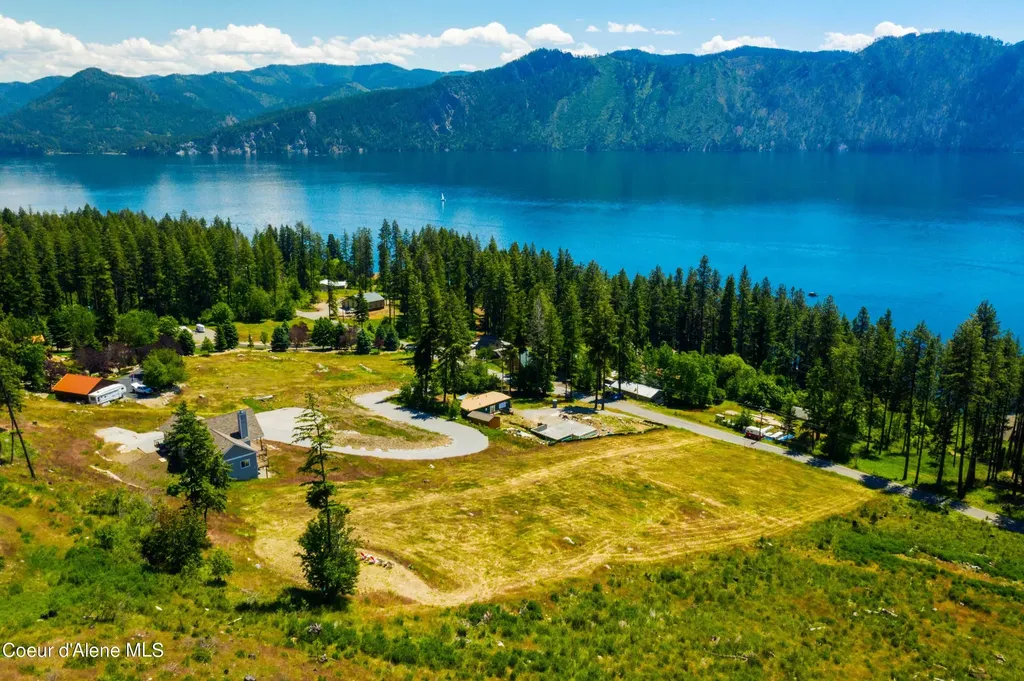Lt 1 Blk 3 Moose Track / E Cape Horn Road Bayview ID 83803