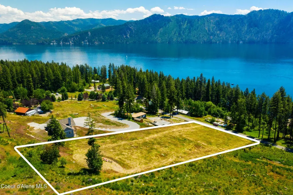 Lt 1 Blk 3 Moose Track / E Cape Horn Road Bayview ID 83803