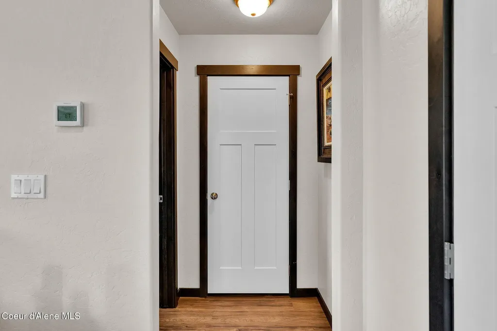 24812 N Old Highway 95 Athol ID 83801