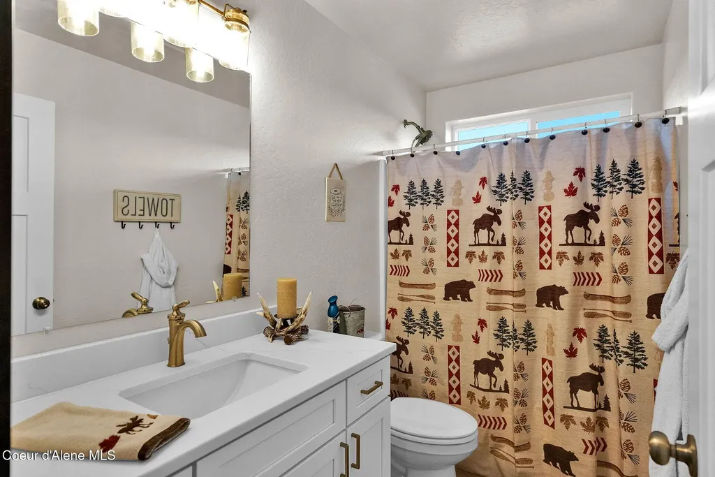 24812 N Old Highway 95 Athol ID 83801