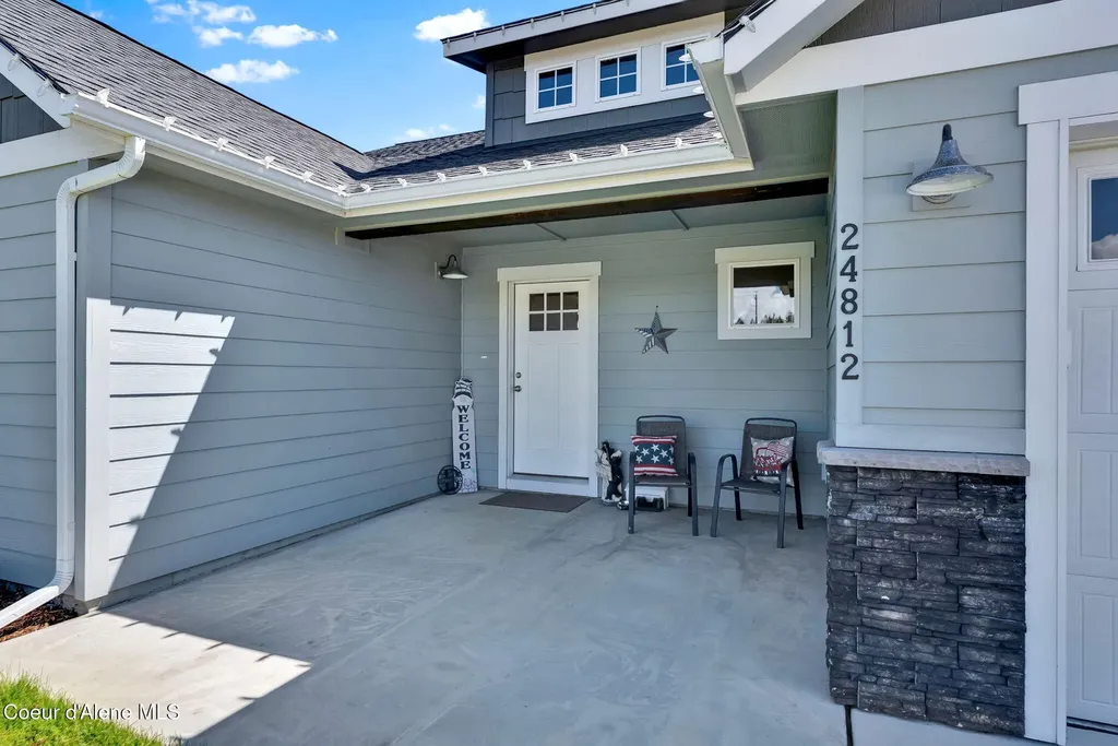 24812 N Old Highway 95 Athol ID 83801