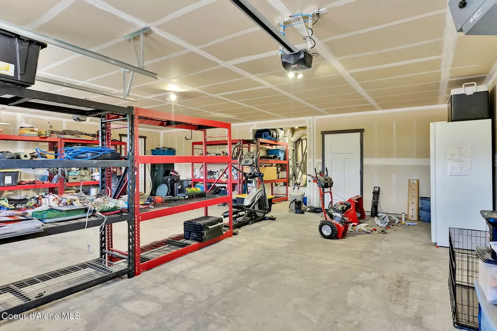 24812 N Old Highway 95 Athol ID 83801