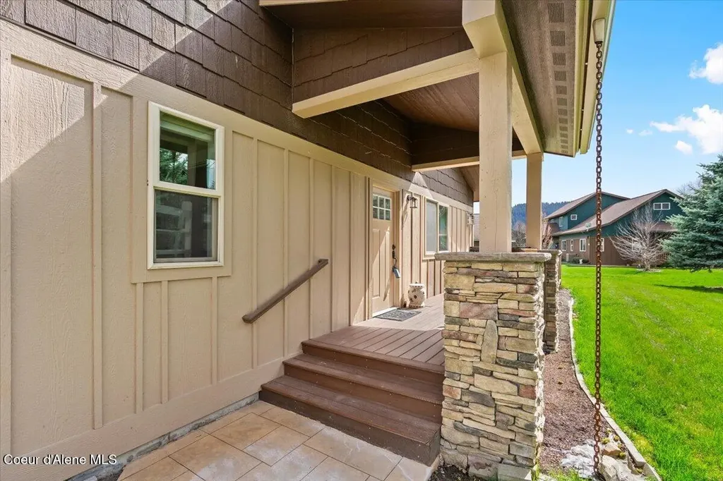 26 Ironwood Drive Blanchard ID 83804