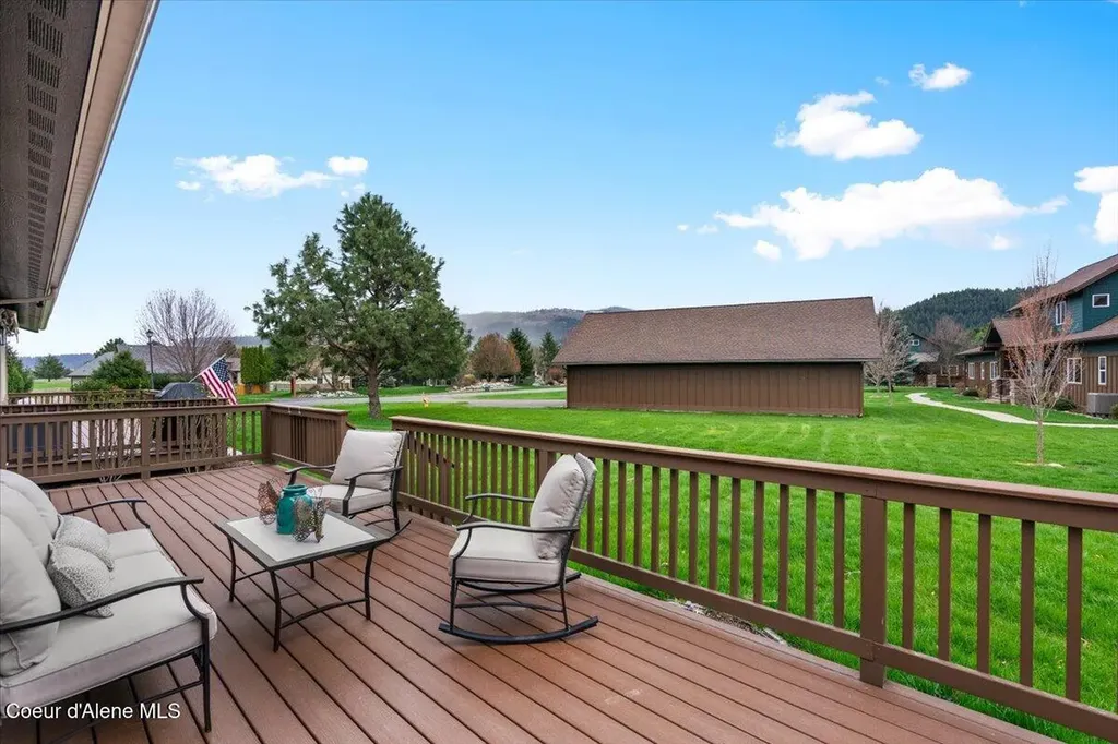 26 Ironwood Drive Blanchard ID 83804