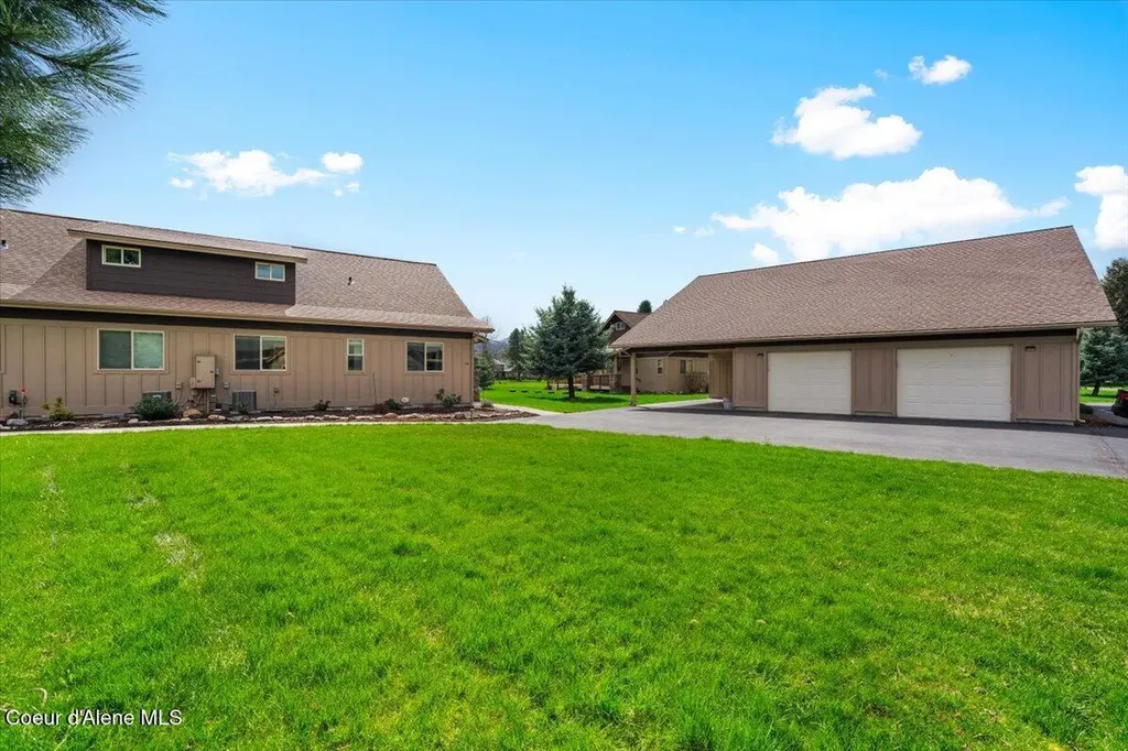 26 Ironwood Drive Blanchard ID 83804