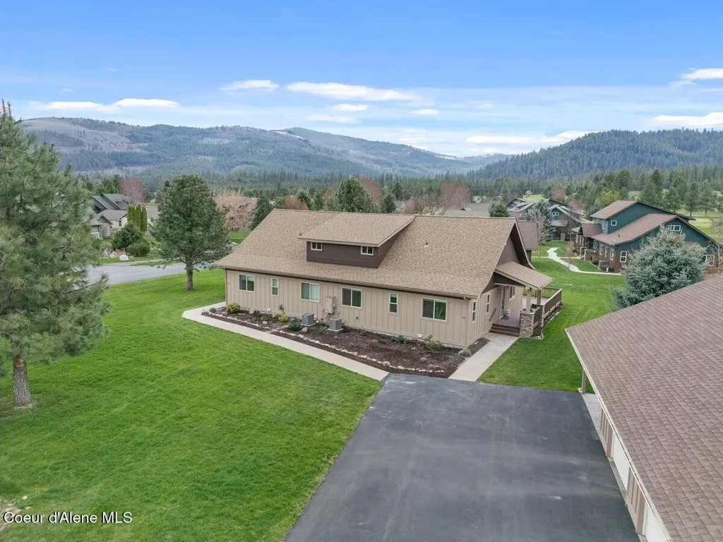 26 Ironwood Drive Blanchard ID 83804