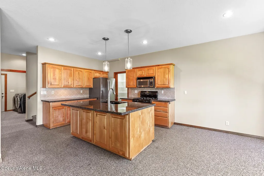11544 N Cattle Drive Hayden ID 83835