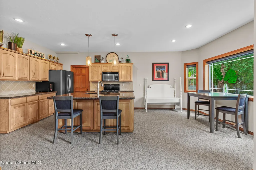 11544 N Cattle Drive Hayden ID 83835