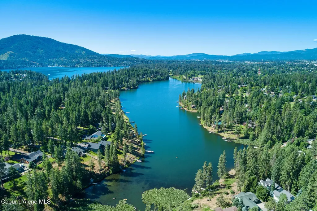 11544 N Cattle Drive Hayden ID 83835