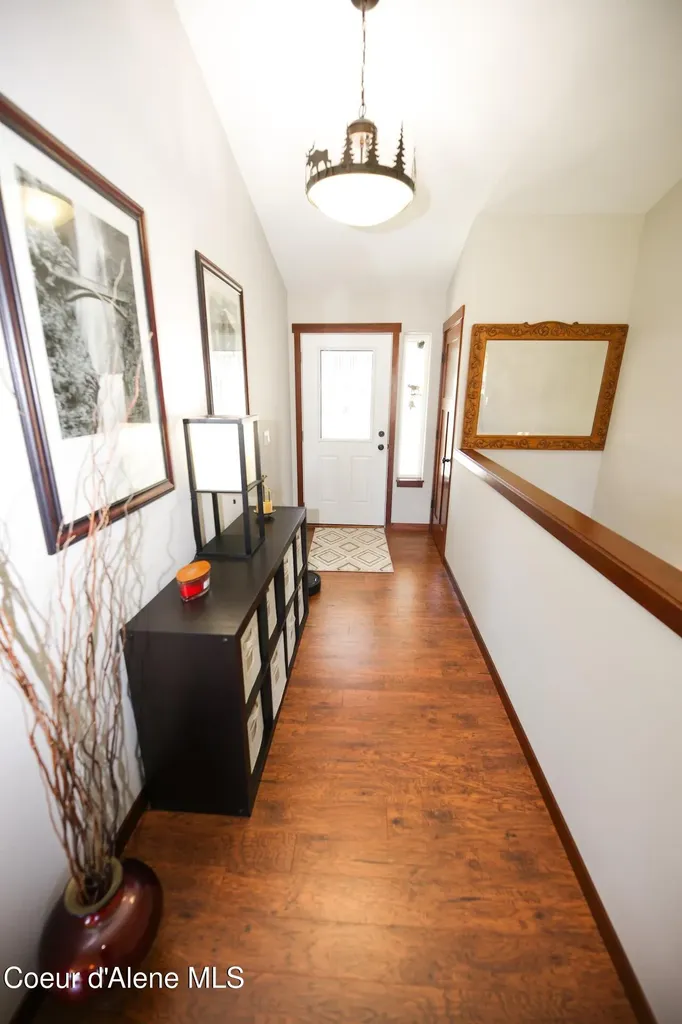 4525 E Rosemont Drive Athol ID 83801