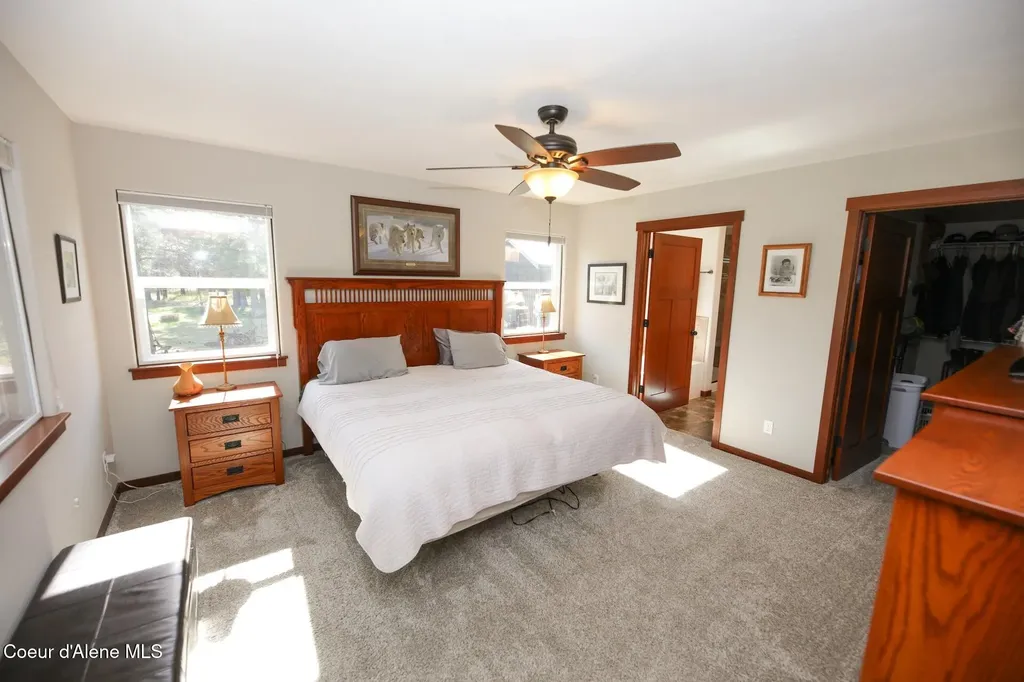 4525 E Rosemont Drive Athol ID 83801