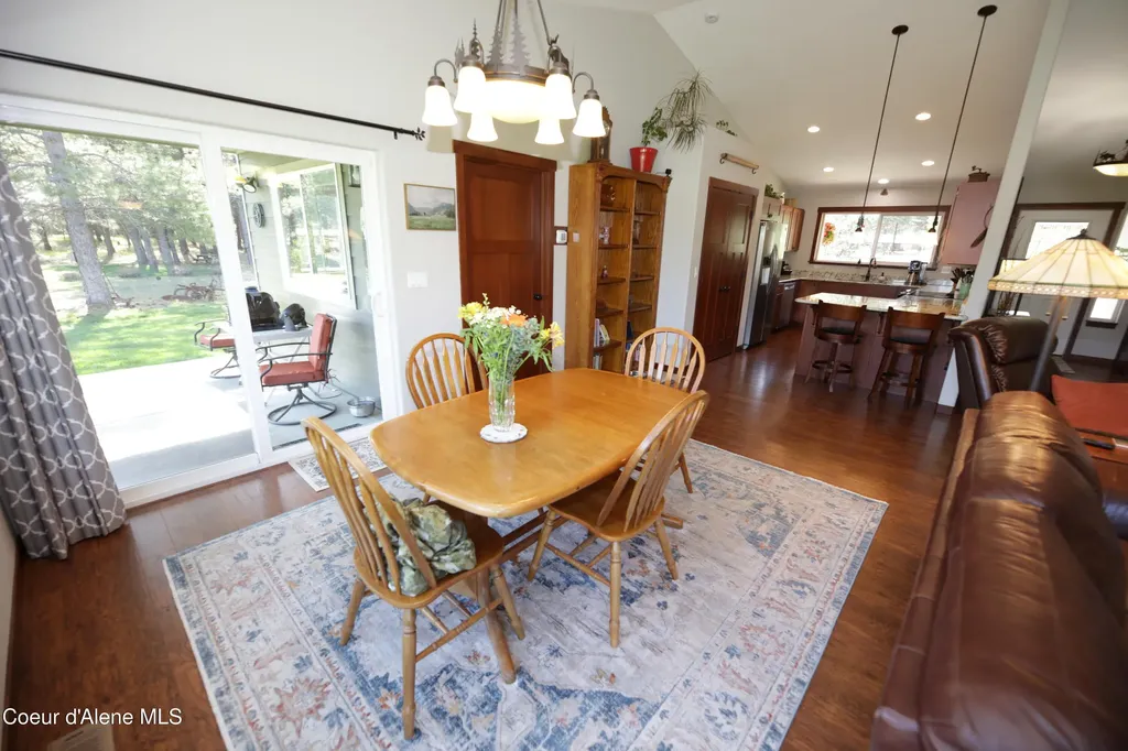 4525 E Rosemont Drive Athol ID 83801