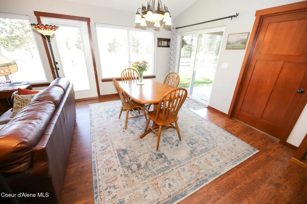4525 E Rosemont Drive Athol ID 83801