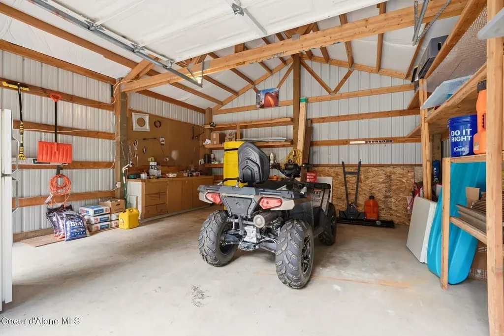 354 Fall Creek Road Naples ID 83847