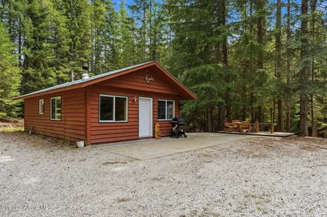 354 Fall Creek Road Naples ID 83847