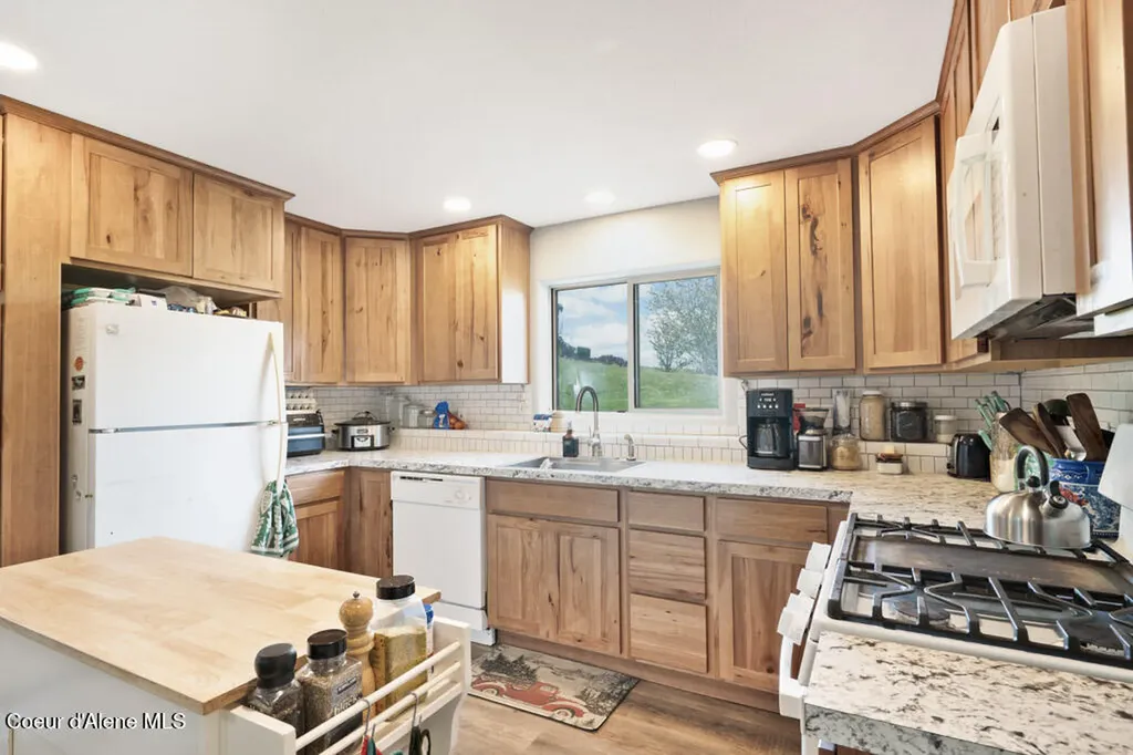 1011 Rothwell Road Viola ID 83872
