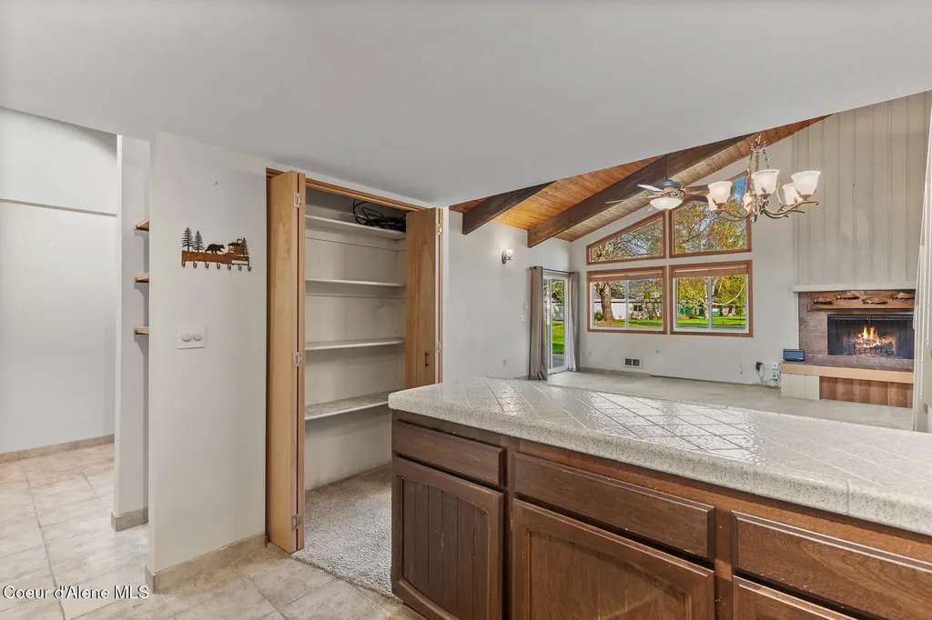 1309 Metaline Lane Sandpoint ID 83864