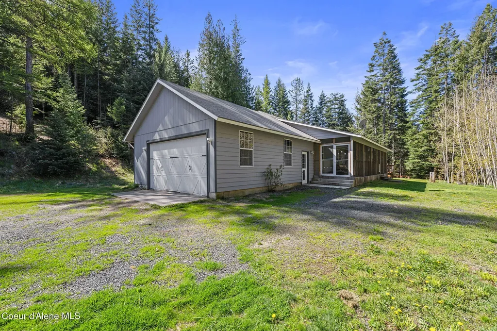12052 S Diamond Road Harrison ID 83833