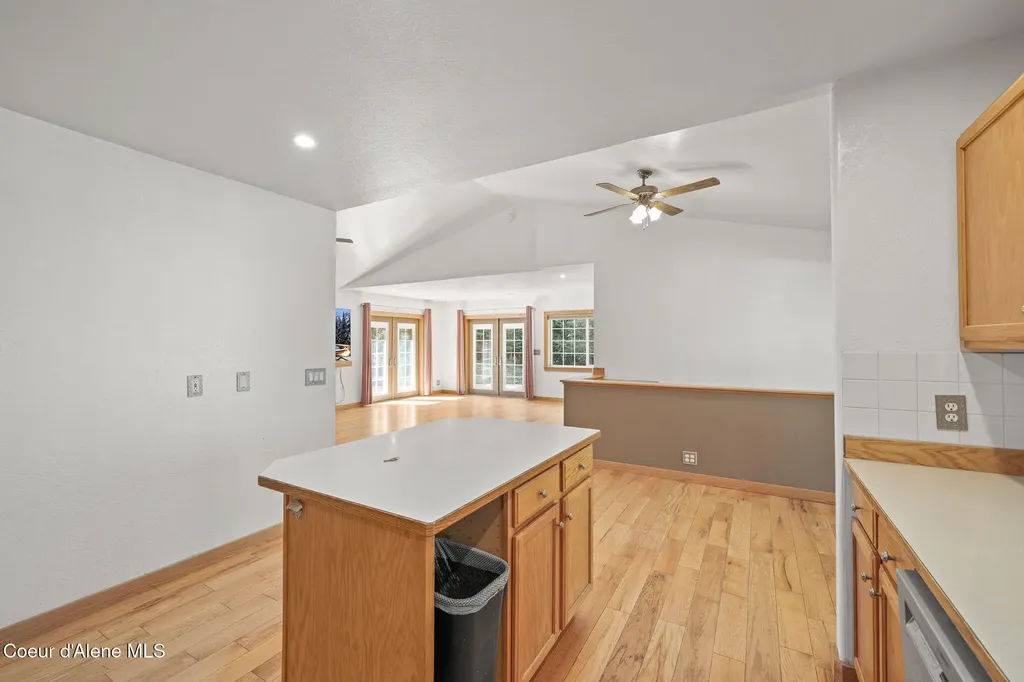 12052 S Diamond Road Harrison ID 83833