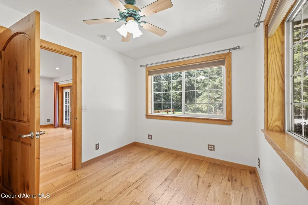 12052 S Diamond Road Harrison ID 83833
