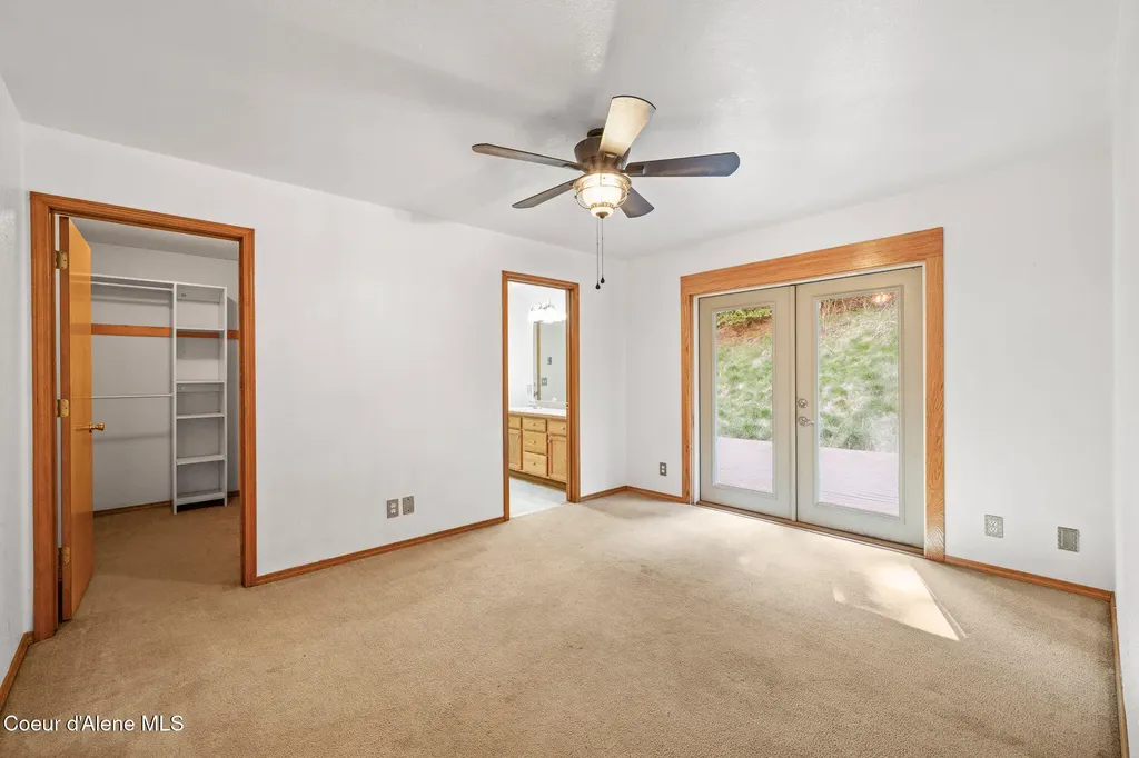 12052 S Diamond Road Harrison ID 83833