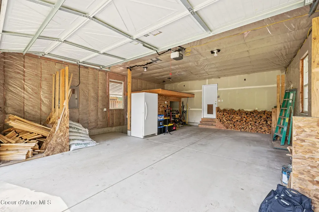 12052 S Diamond Road Harrison ID 83833
