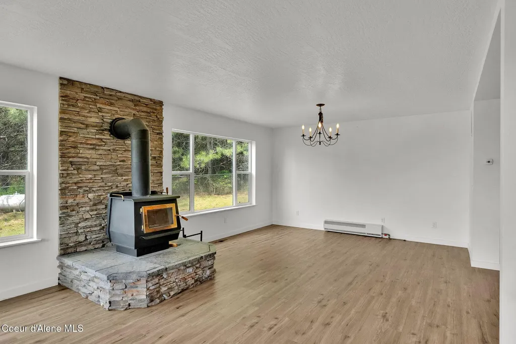 2676 E Canton Lane Harrison ID 83833