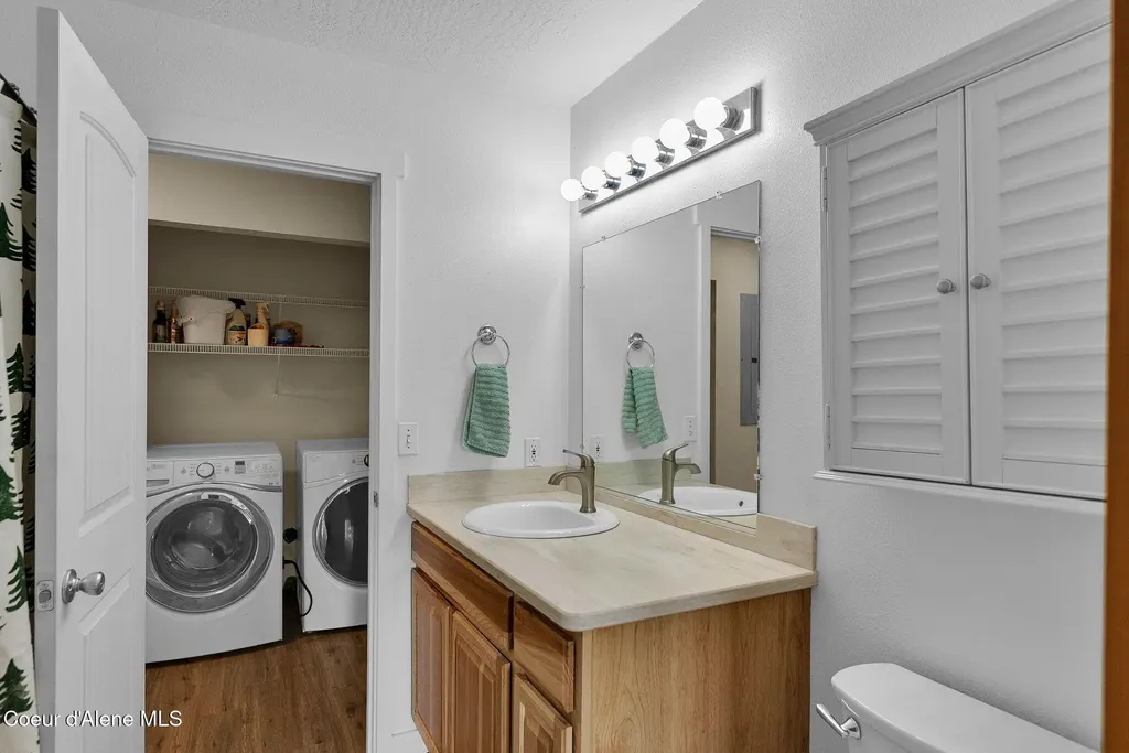2676 E Canton Lane Harrison ID 83833