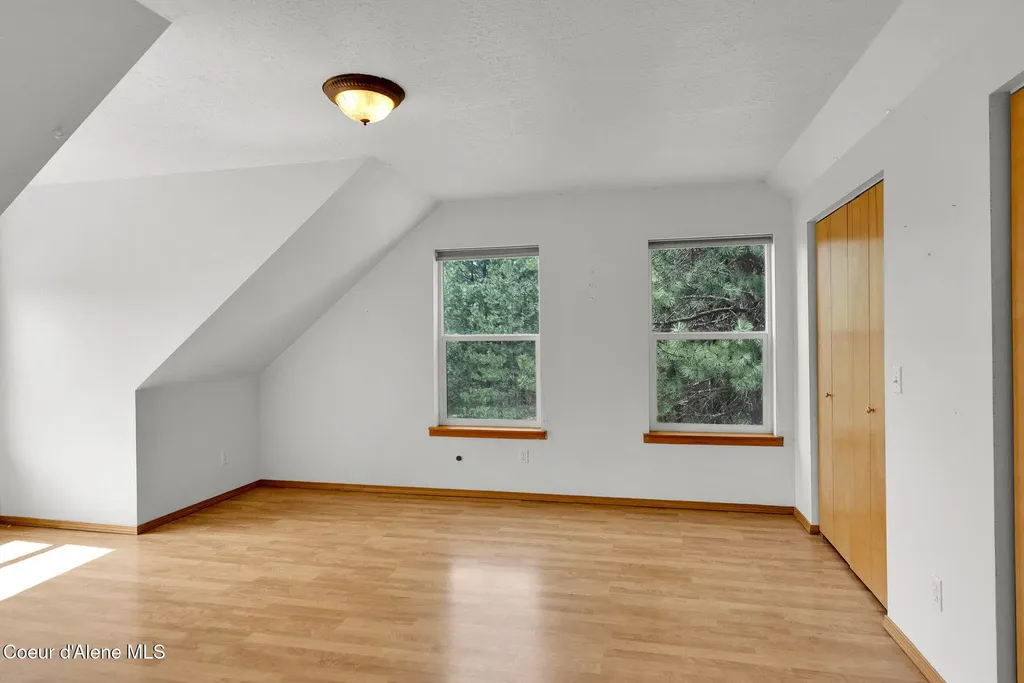 2676 E Canton Lane Harrison ID 83833