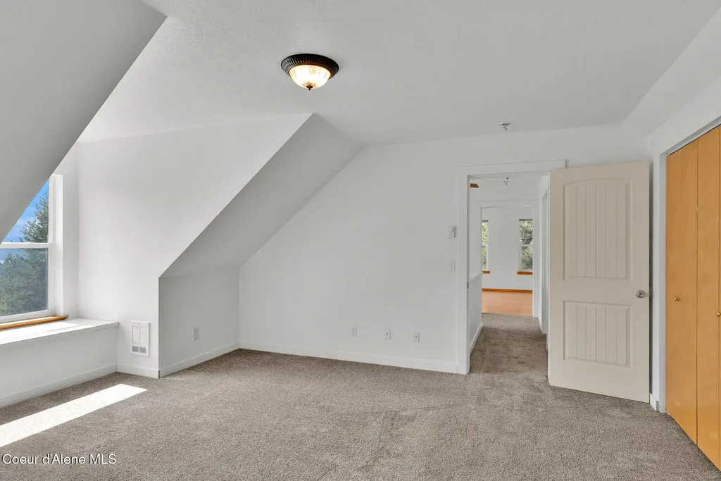 2676 E Canton Lane Harrison ID 83833