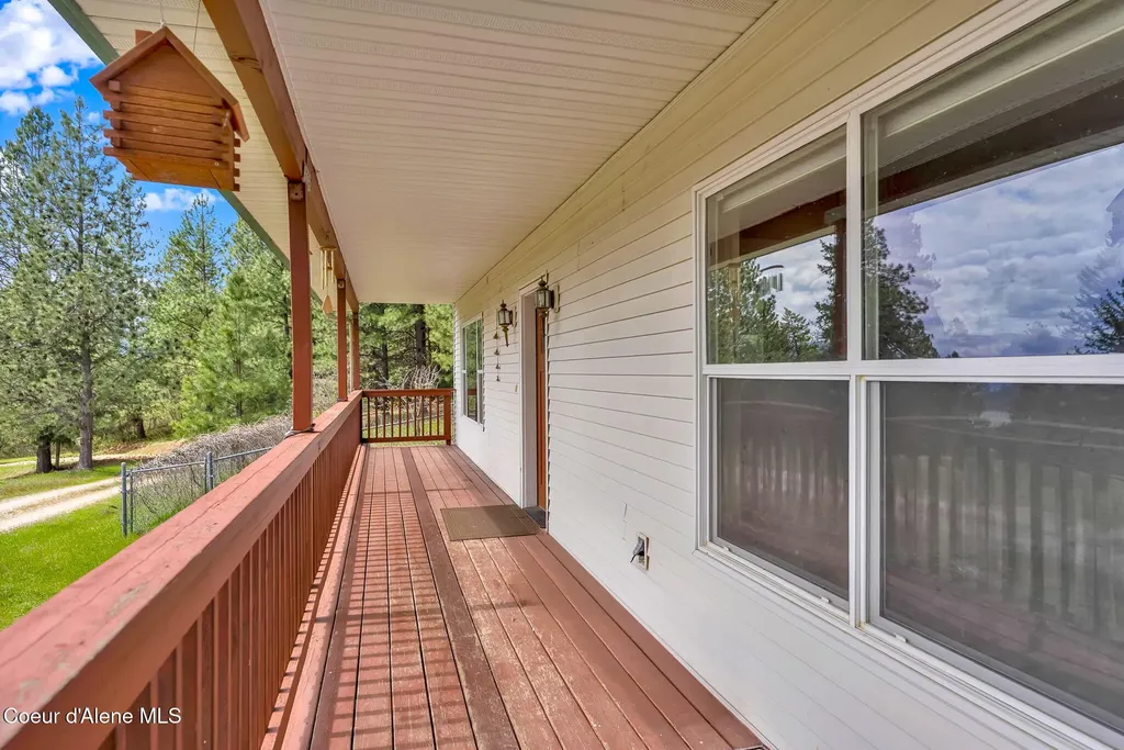 2676 E Canton Lane Harrison ID 83833