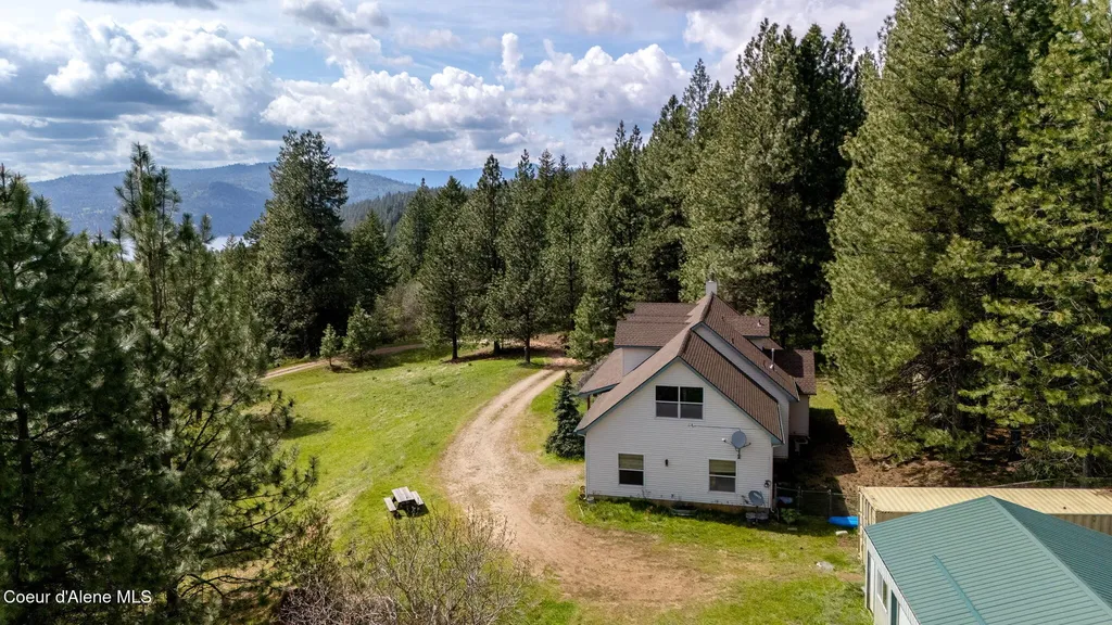 2676 E Canton Lane Harrison ID 83833
