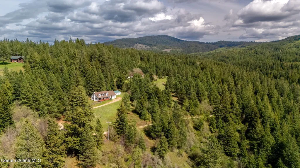 2676 E Canton Lane Harrison ID 83833