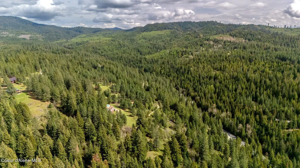 2676 E Canton Lane Harrison ID 83833