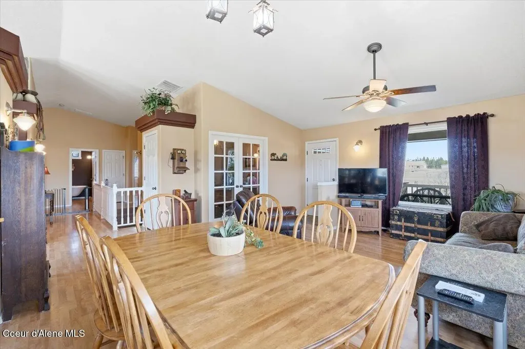 222 E Remington Road Athol ID 83801