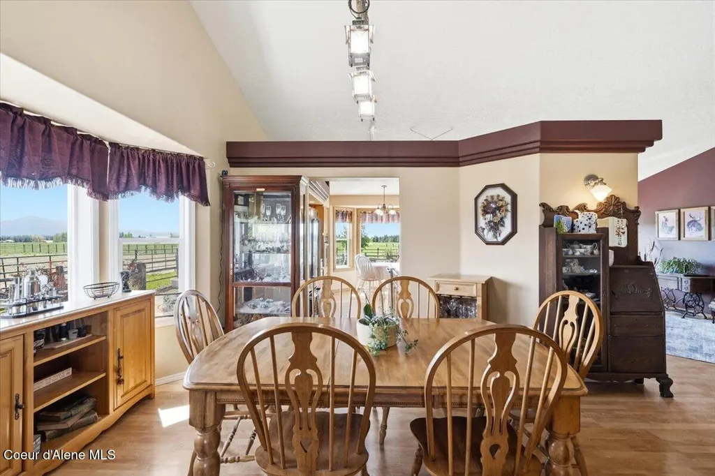 222 E Remington Road Athol ID 83801