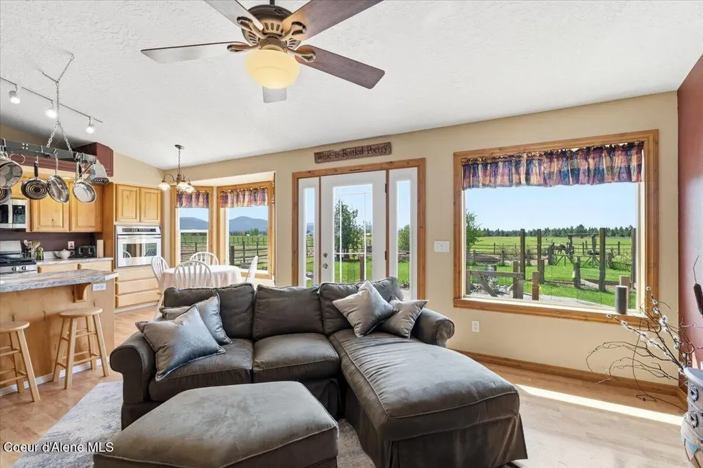 222 E Remington Road Athol ID 83801