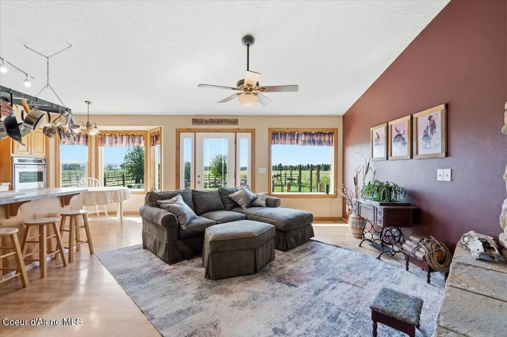 222 E Remington Road Athol ID 83801