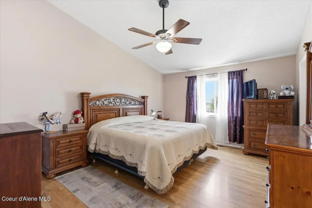 222 E Remington Road Athol ID 83801