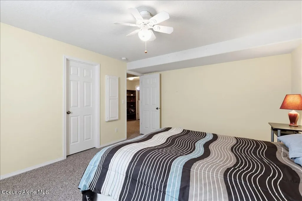 222 E Remington Road Athol ID 83801