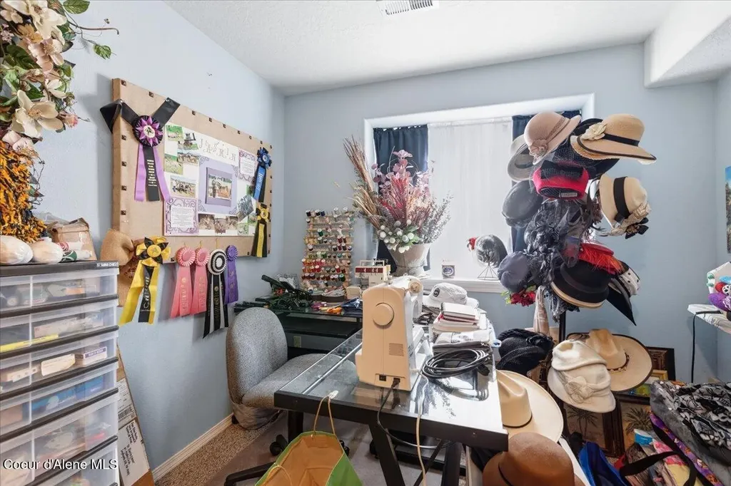 222 E Remington Road Athol ID 83801