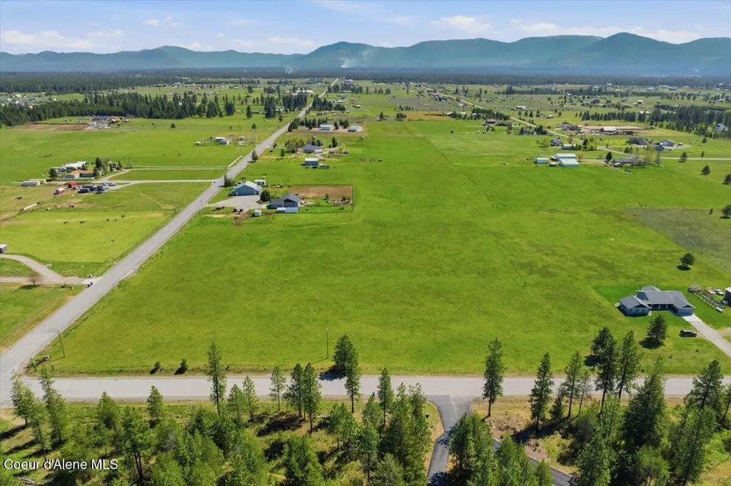 N Weir Road Athol ID 83801