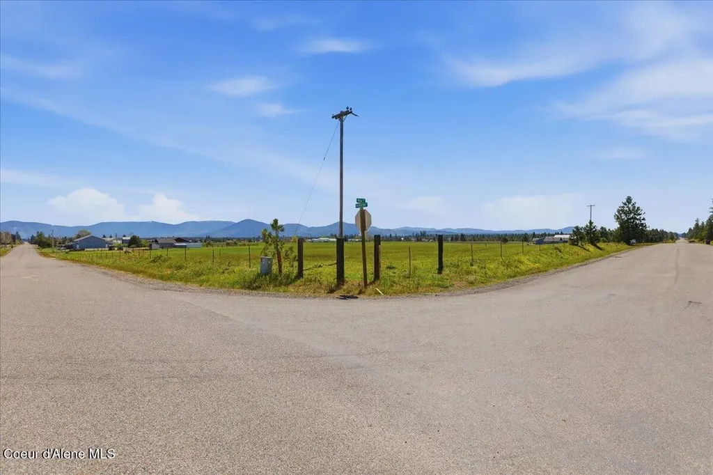 N Weir Road Athol ID 83801