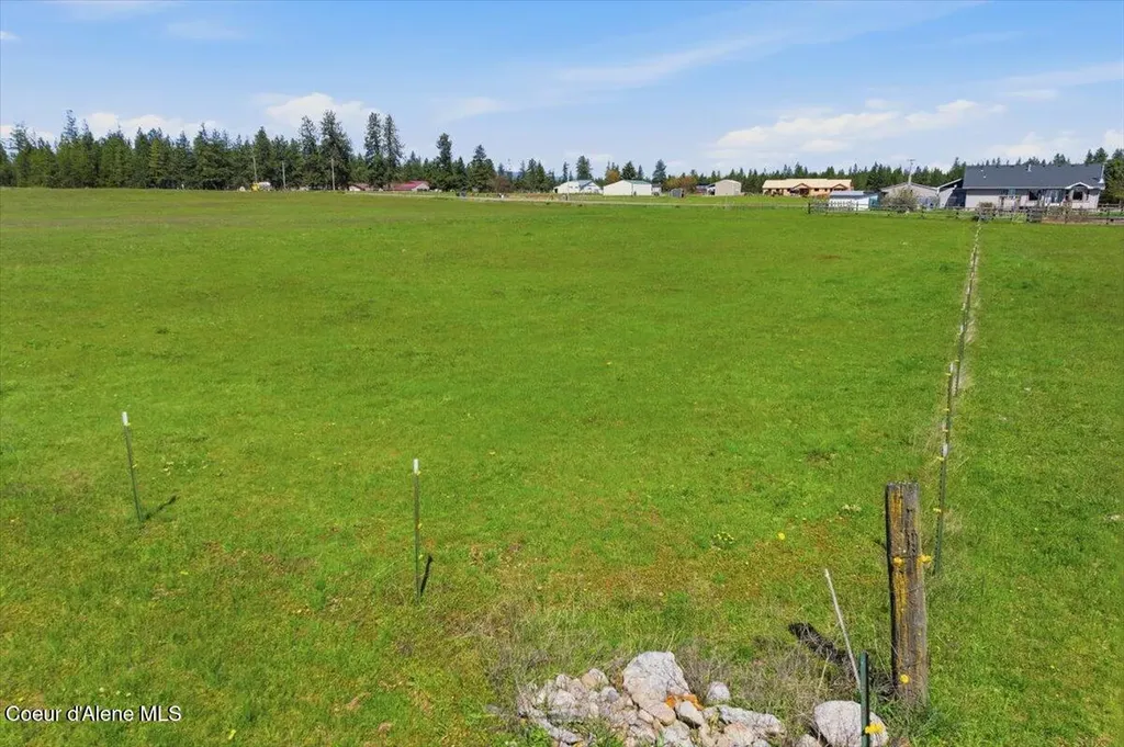 N Weir Road Athol ID 83801