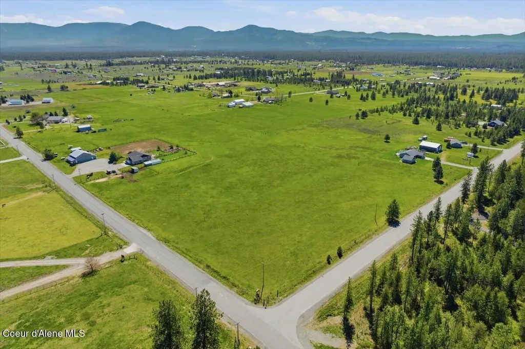 N Weir Road Athol ID 83801