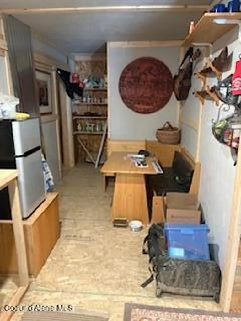 161 E Kamloop Avenue E Bayview ID 83803