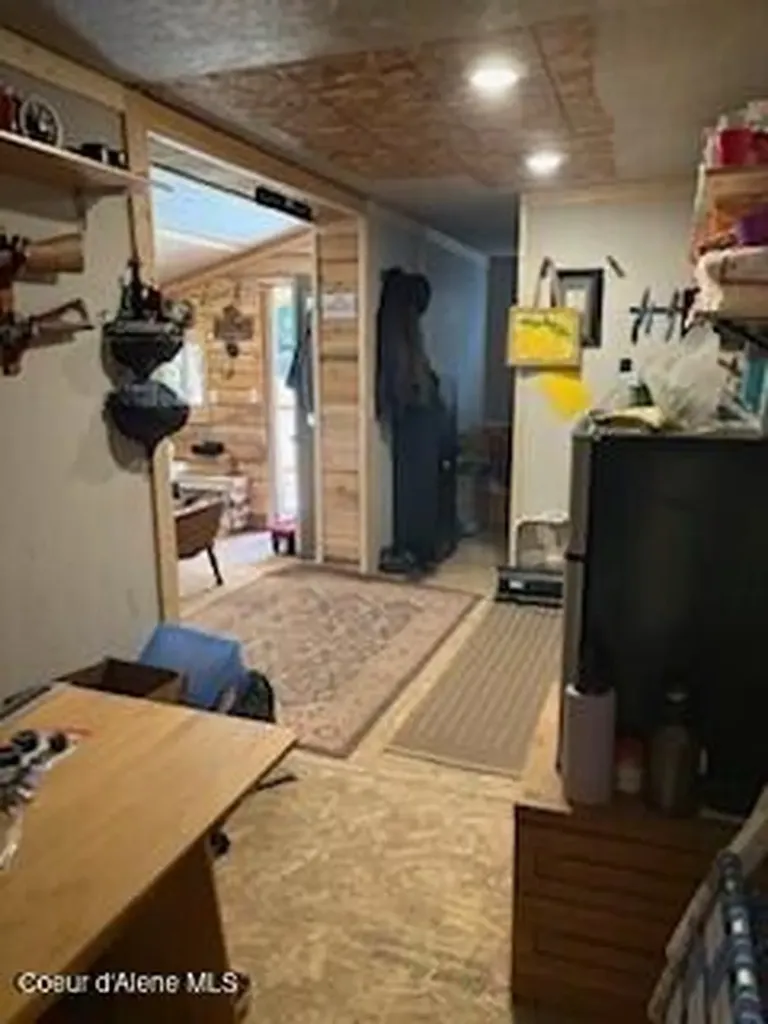 161 E Kamloop Avenue E Bayview ID 83803