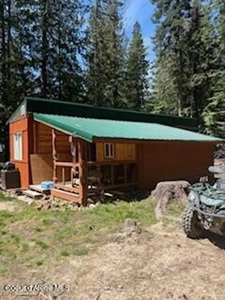 161 E Kamloop Avenue E Bayview ID 83803