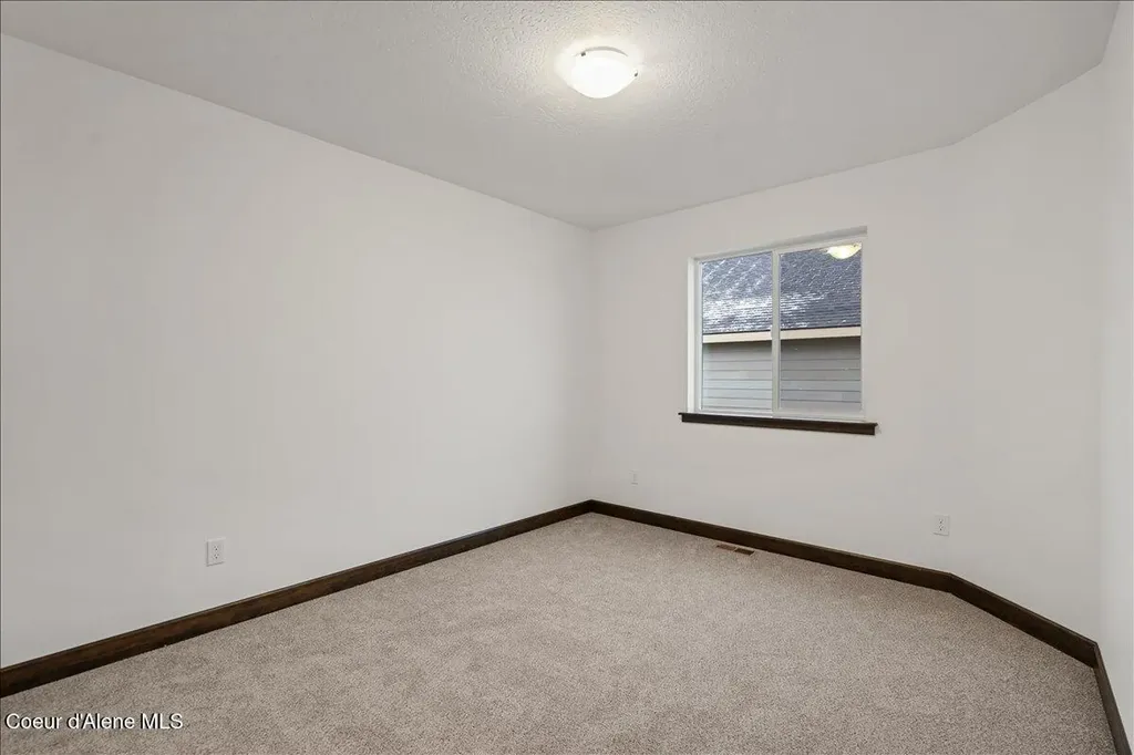 2865 E Cinder Avenue Post Falls ID 83854